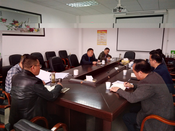 6459d44517ed48799c481c58509044a8.jpg 第三次黨委中心組學習3_副本.jpg