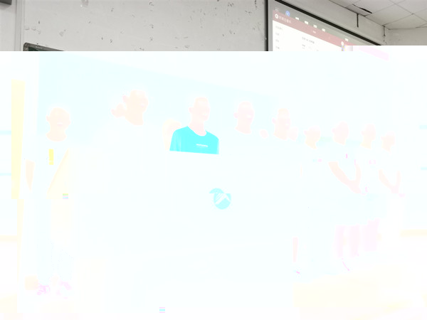 f0486972e0ff46d0be8fdd67c2050c60.jpg
