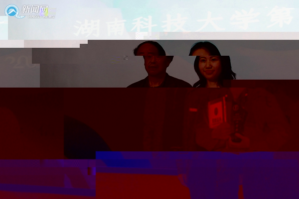 1af56052c2fc41e99cda4a7ac6f654a6.jpg