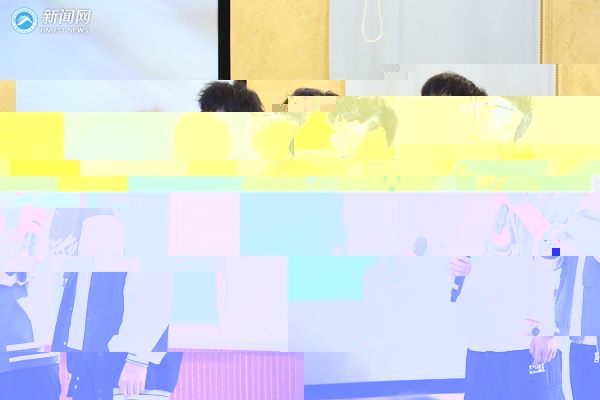 2e7701d1b2c64cb9b4a3c40d0ca0c63a.jpg