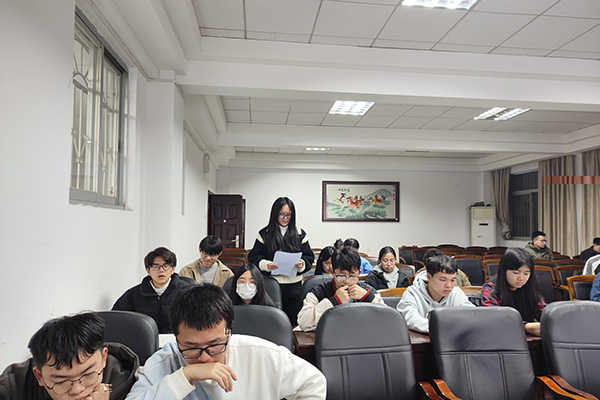 ef0a4caca57d4e1ba37c95ca5a24b373.jpg