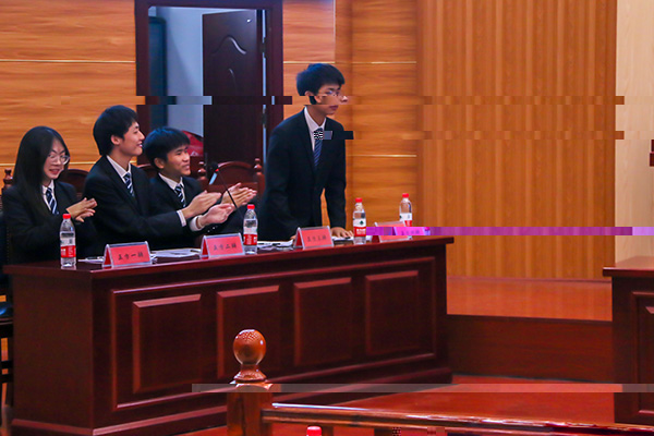 f1d99051571e4a7f960660bb64b23255.jpg 正方四辯發言.JPG